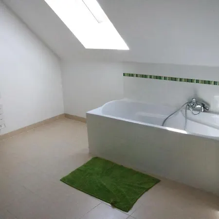Maison Vacances De 2 A 6 Personnes Ferienhaus